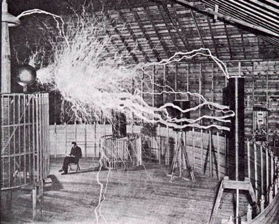 nikola-tesla-sparks-man