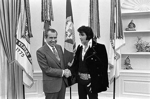 president-nixon-meeting-with-elvis-presley-war-on-drugs-1972