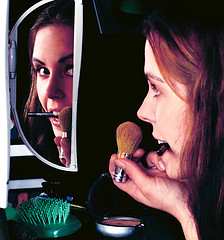 looking-in-mirror-self-image