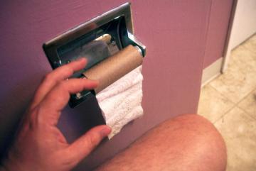 1-ply-toliet-paper-last-sheet-wipe-well