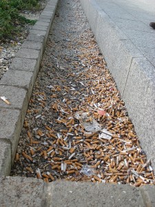 cigarette-butts-mess-nicotine-remants